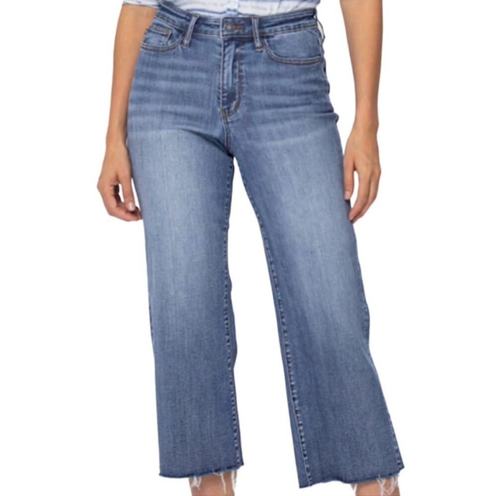Judy Blue Light Blue Wide Leg Crop Jeans